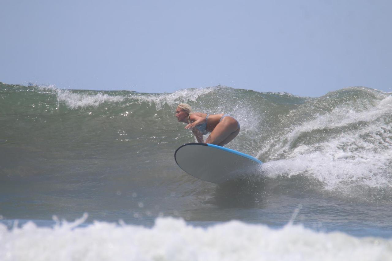 Cocobolo Surf Hotel & School Playa Santa Teresa  Екстер'єр фото