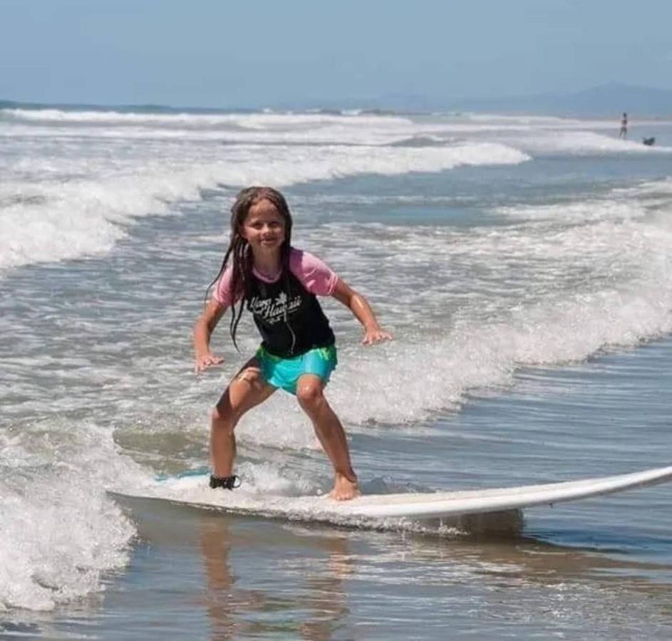 Cocobolo Surf Hotel & School Playa Santa Teresa  Екстер'єр фото