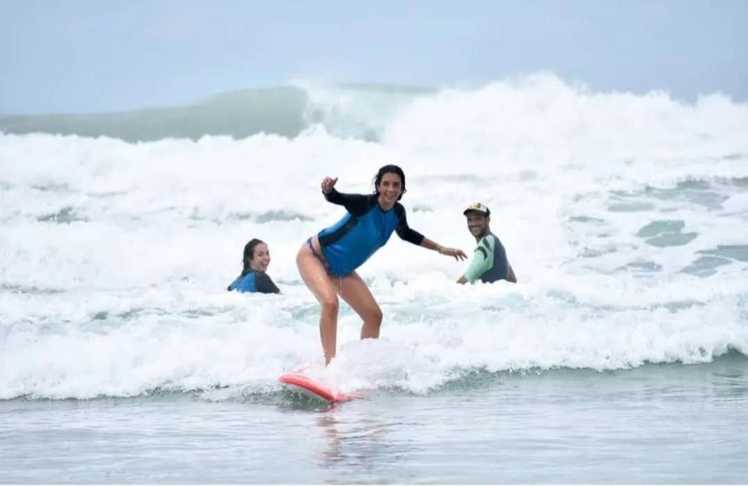 Cocobolo Surf Hotel & School Playa Santa Teresa  Екстер'єр фото